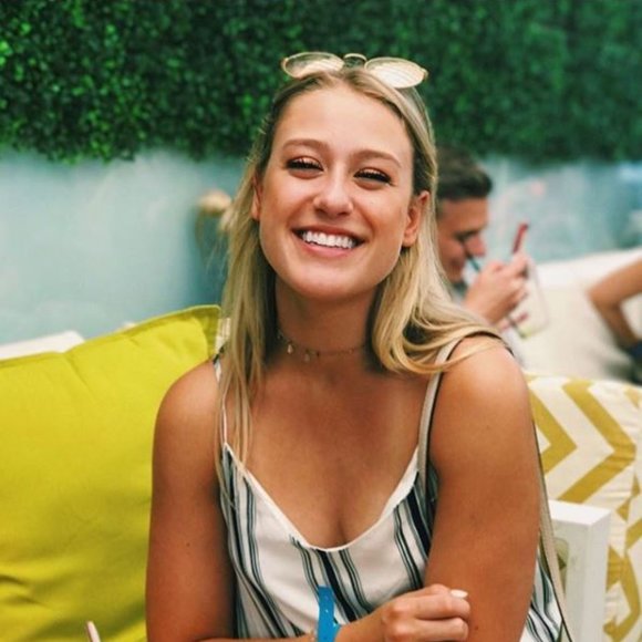 Meet your Posher, Morgan - Picture 3 of 3